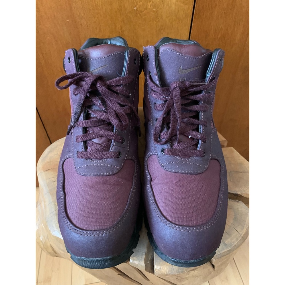 Nike ACG Boot